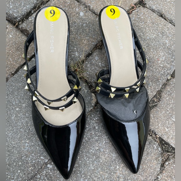 Mini black slip on heels - Picture 3 of 4